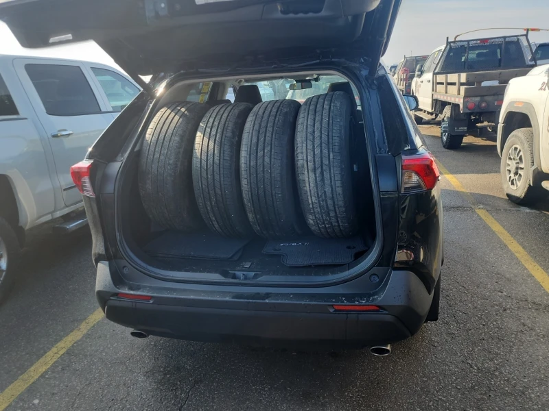 Toyota Rav4 HYBRID XLE * CARFAX* , снимка 12 - Автомобили и джипове - 53525340