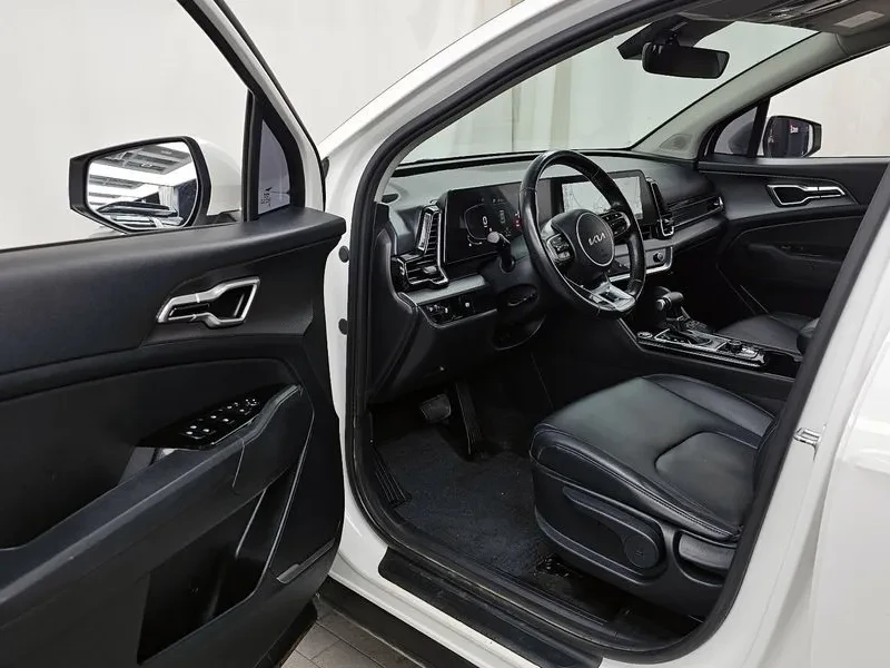 Kia Sportage DIESEL 2.0 4WD TRENDY, снимка 10 - Автомобили и джипове - 55171924