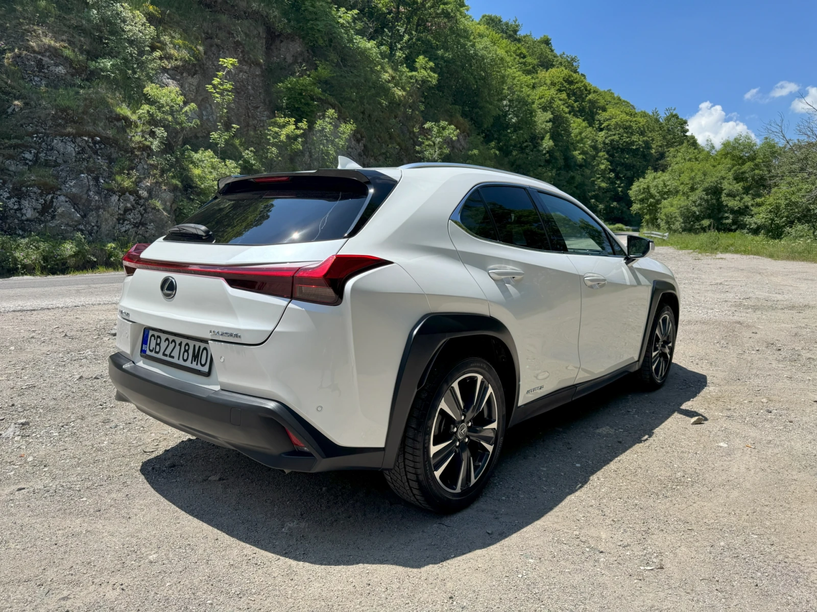Lexus UX 250h AWD, Keyless, BSM - изображение 3