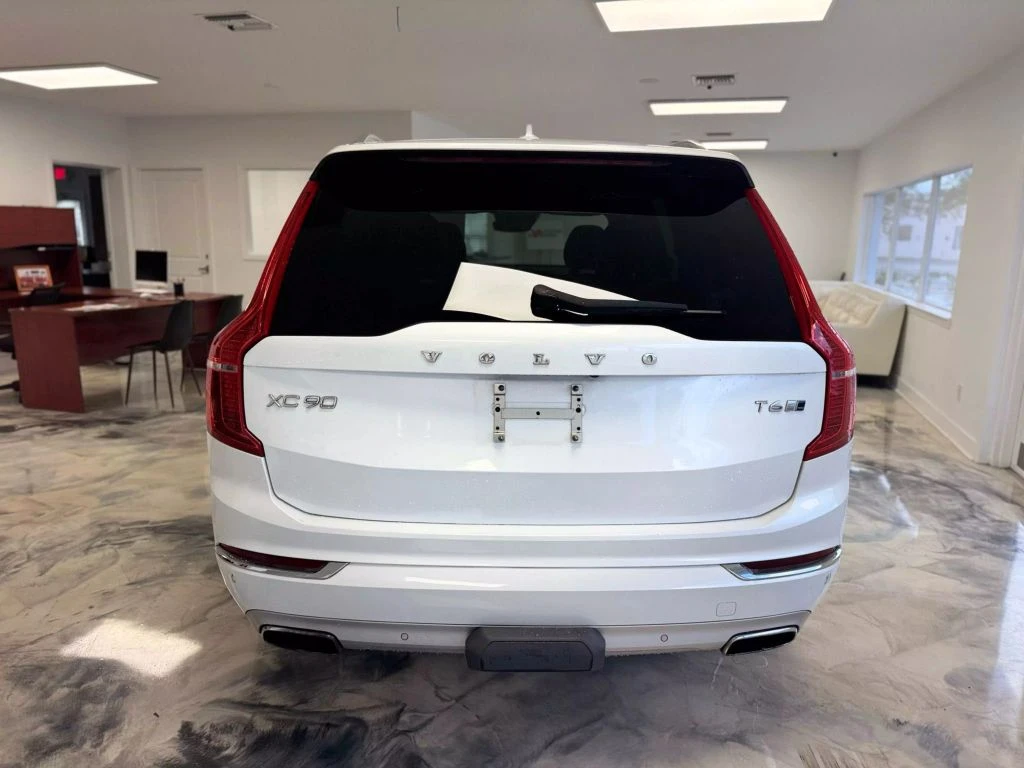 Volvo Xc90 T6 INSCRIPTION/7 МЕСТНА/ПАНО/BOWERS/ОБДУХ/ДИСТРОНИ - изображение 5