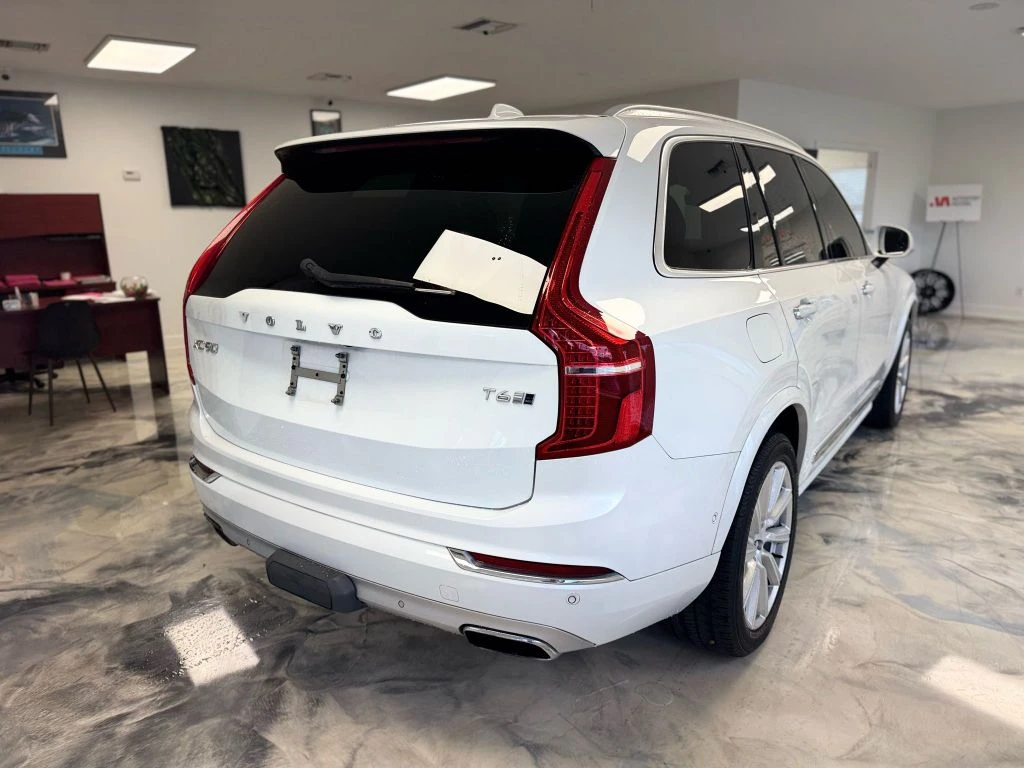 Volvo Xc90 T6 INSCRIPTION/7 МЕСТНА/ПАНО/BOWERS/ОБДУХ/ДИСТРОНИ - изображение 4