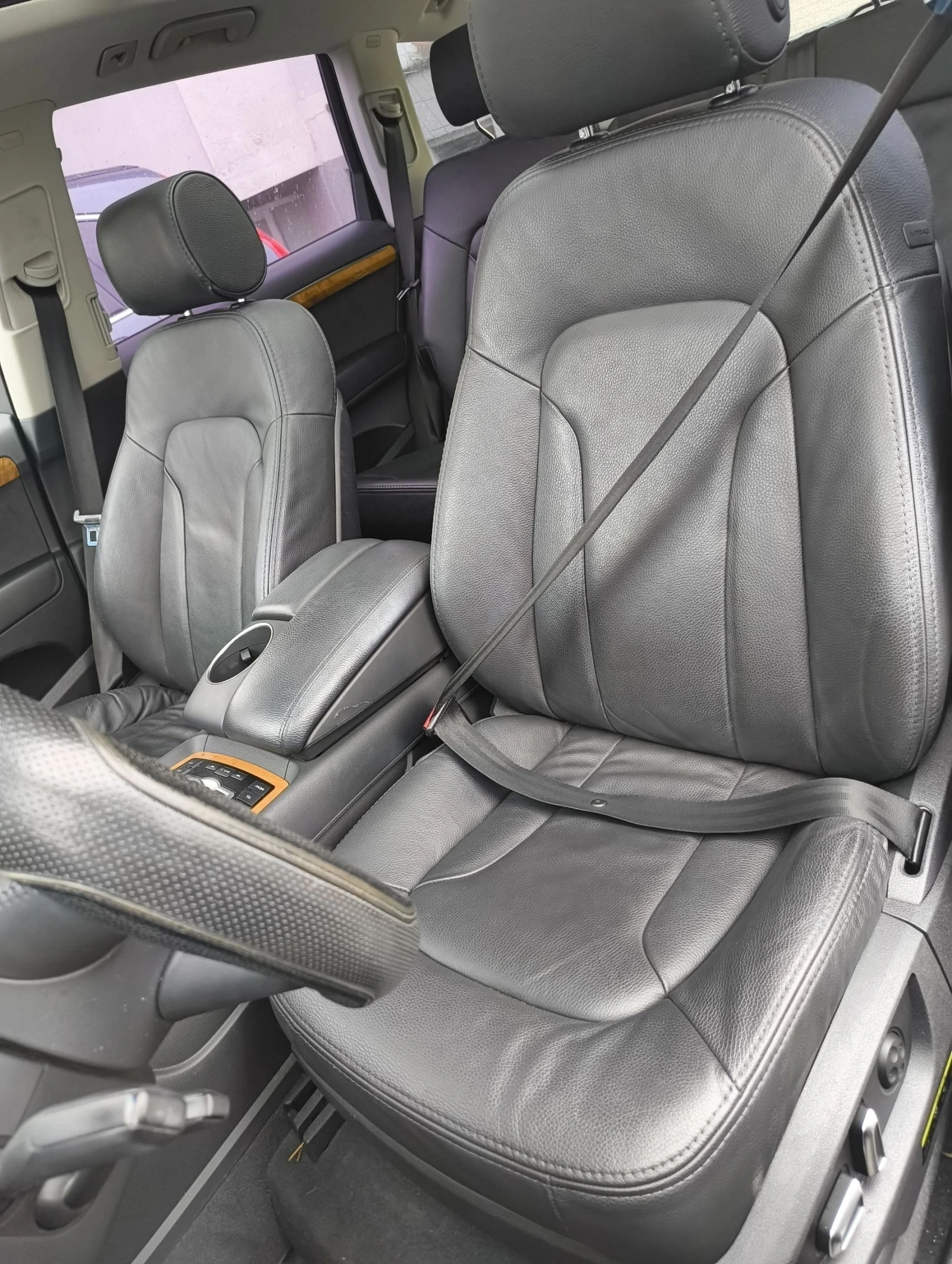 Audi Q7  2014г.ФЕЙС На пружини панорама камера , снимка 7 - Автомобили и джипове - 53726973