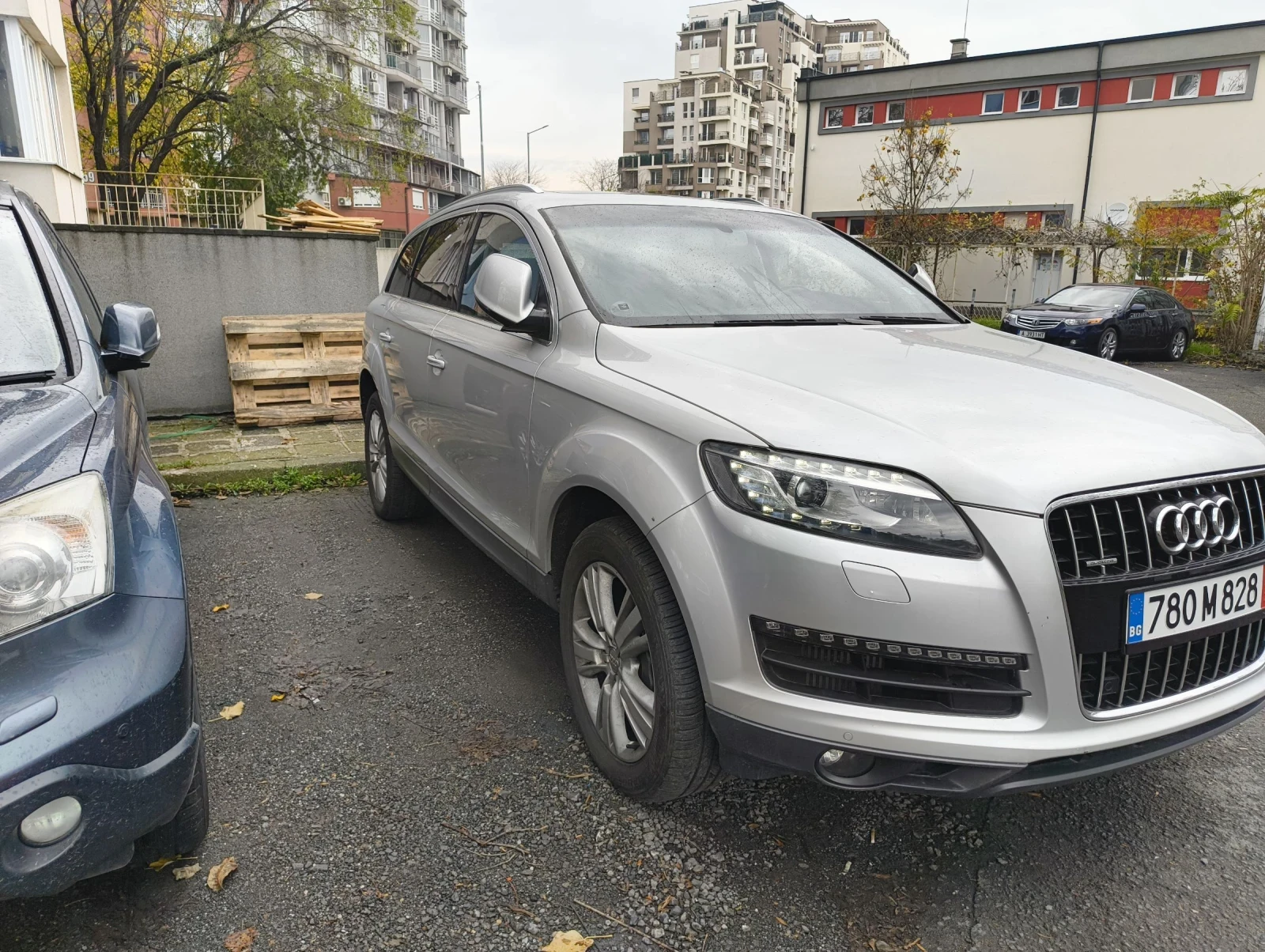 Audi Q7  2014г.ФЕЙС На пружини панорама камера , снимка 2 - Автомобили и джипове - 53726973