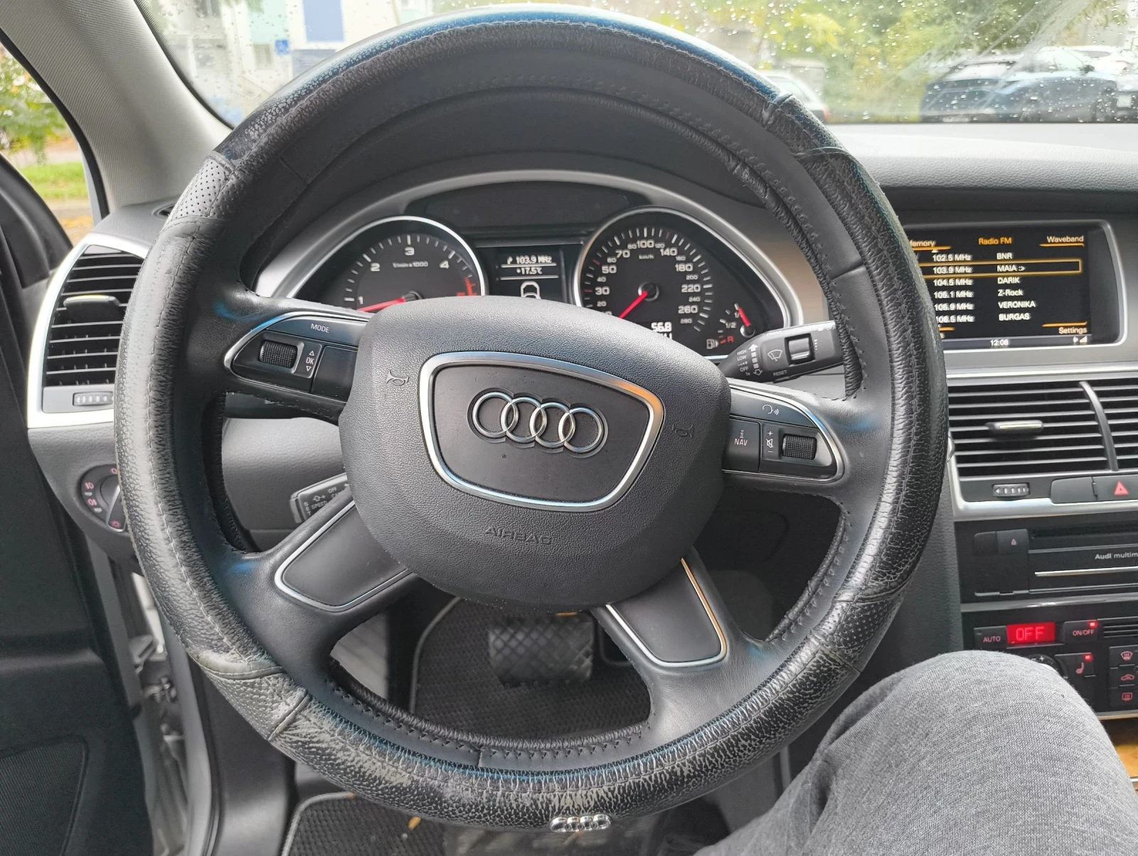 Audi Q7  2014г.ФЕЙС На пружини панорама камера , снимка 12 - Автомобили и джипове - 53726973