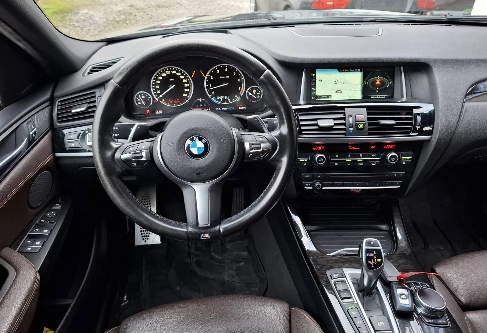 BMW X4 ///M40i - Performance - изображение 7