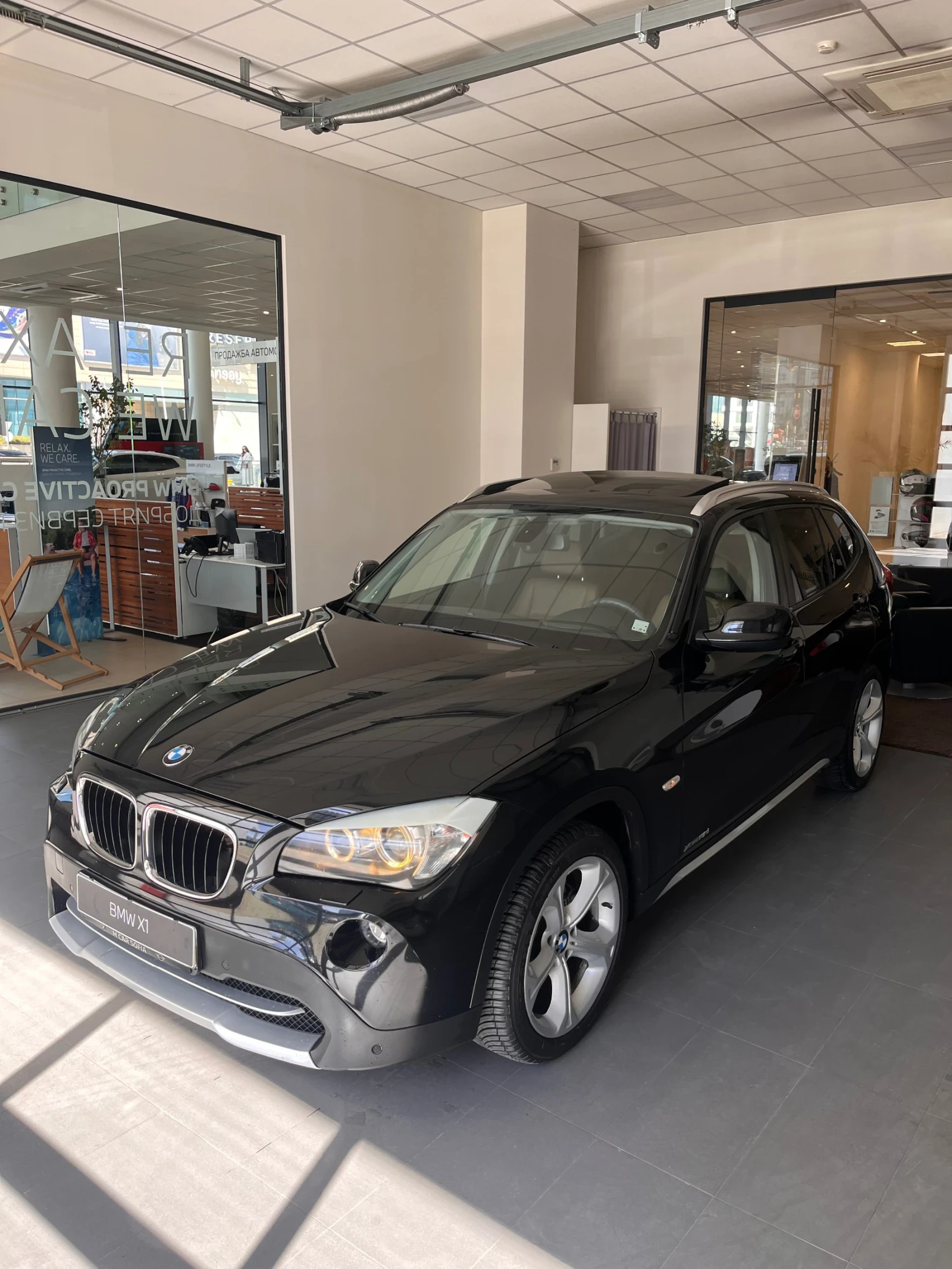 BMW X1 18xDrive, снимка 2 - Автомобили и джипове - 53850856