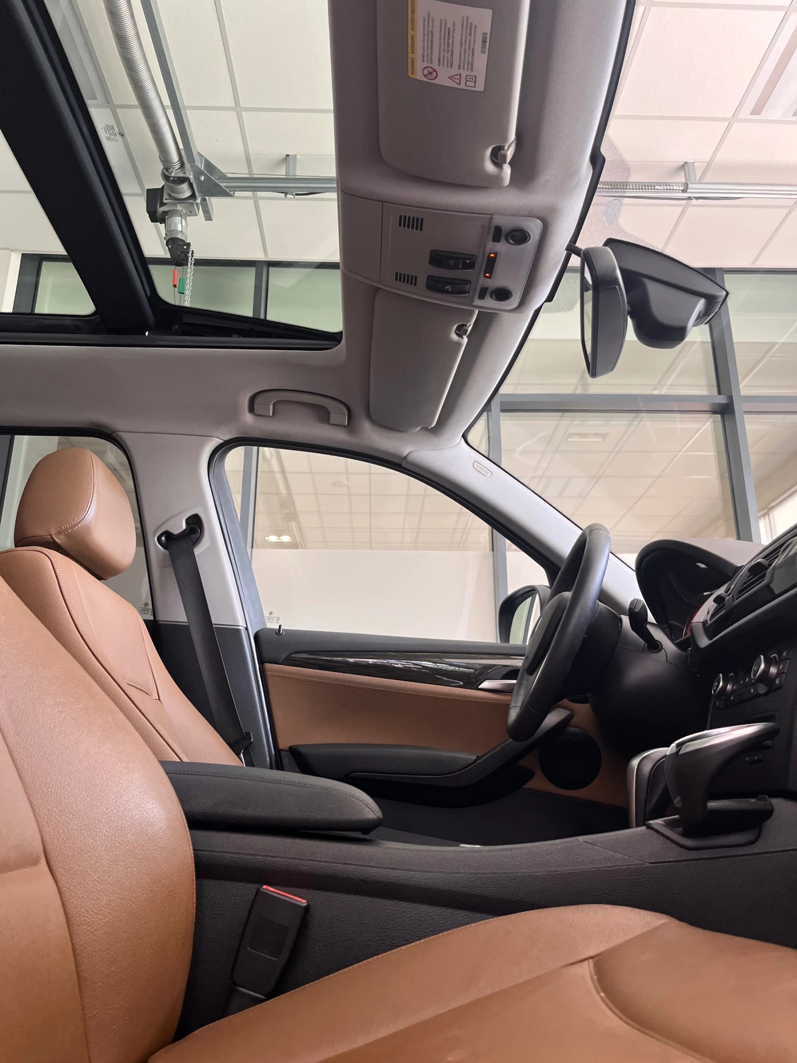 BMW X1 18xDrive, снимка 13 - Автомобили и джипове - 53850856