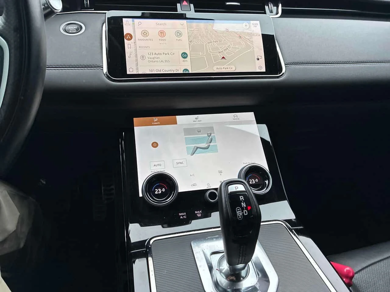 Land Rover Range Rover Evoque * R Dynamic SE * CARFAX * ПРЕДСТАВИТЕЛ * MERIDIAN, снимка 9 - Автомобили и джипове - 53965914