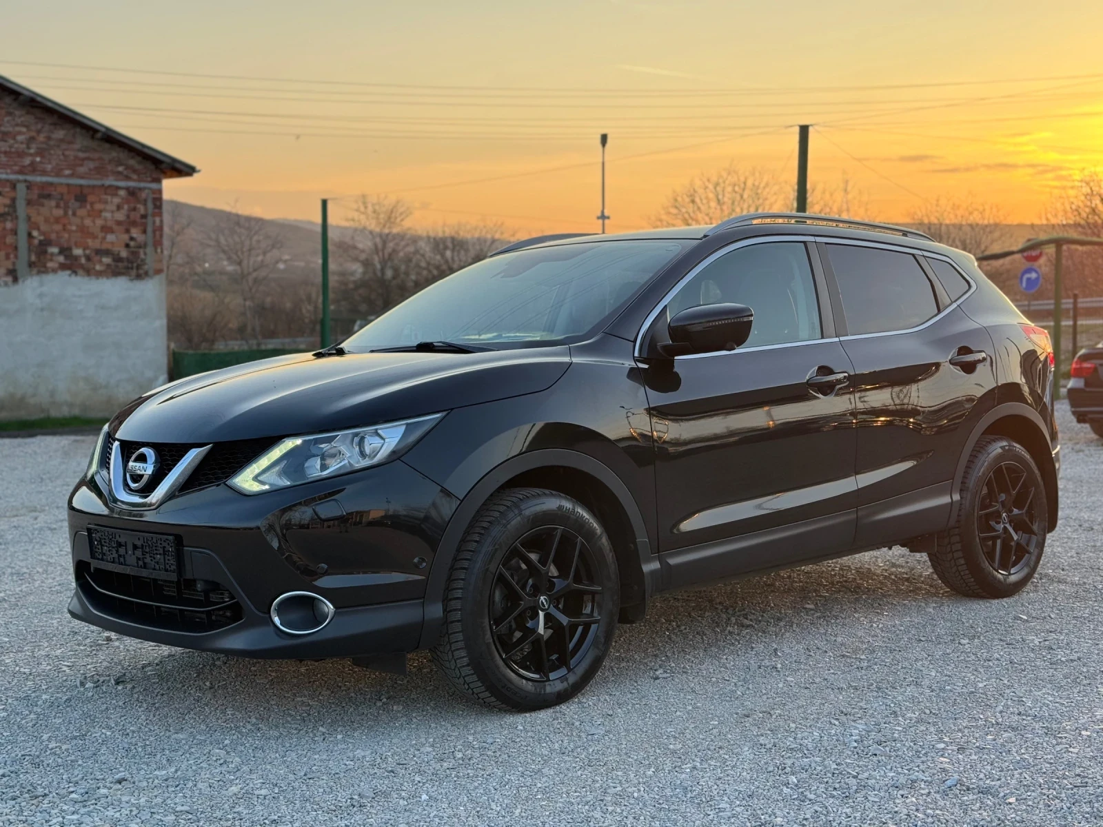 Nissan Qashqai 1.6-DCI  -Автоматик - 131 кс , снимка 2 - Автомобили и джипове - 53977466