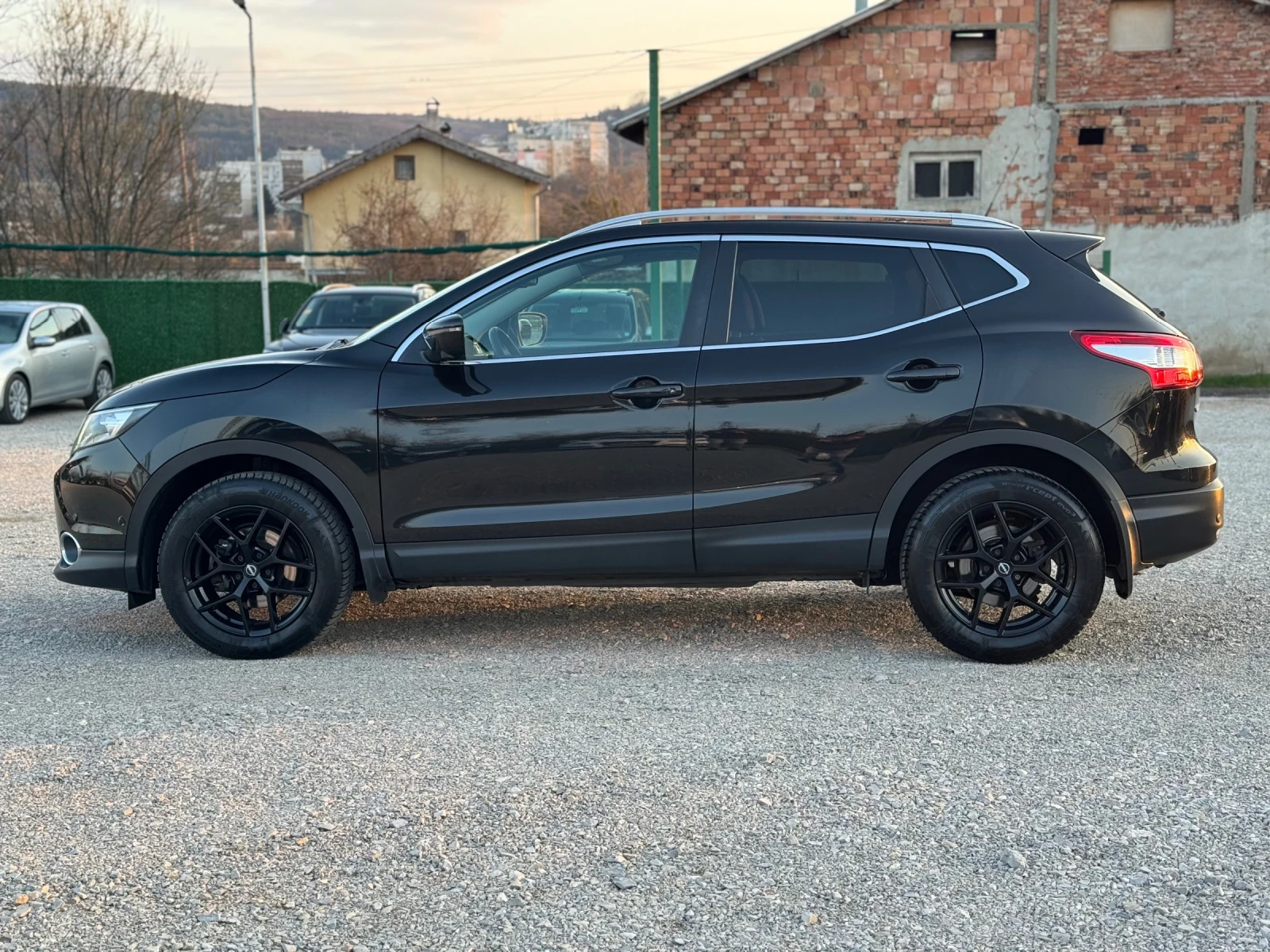 Nissan Qashqai 1.6-DCI  -Автоматик - 131 кс , снимка 8 - Автомобили и джипове - 53977466