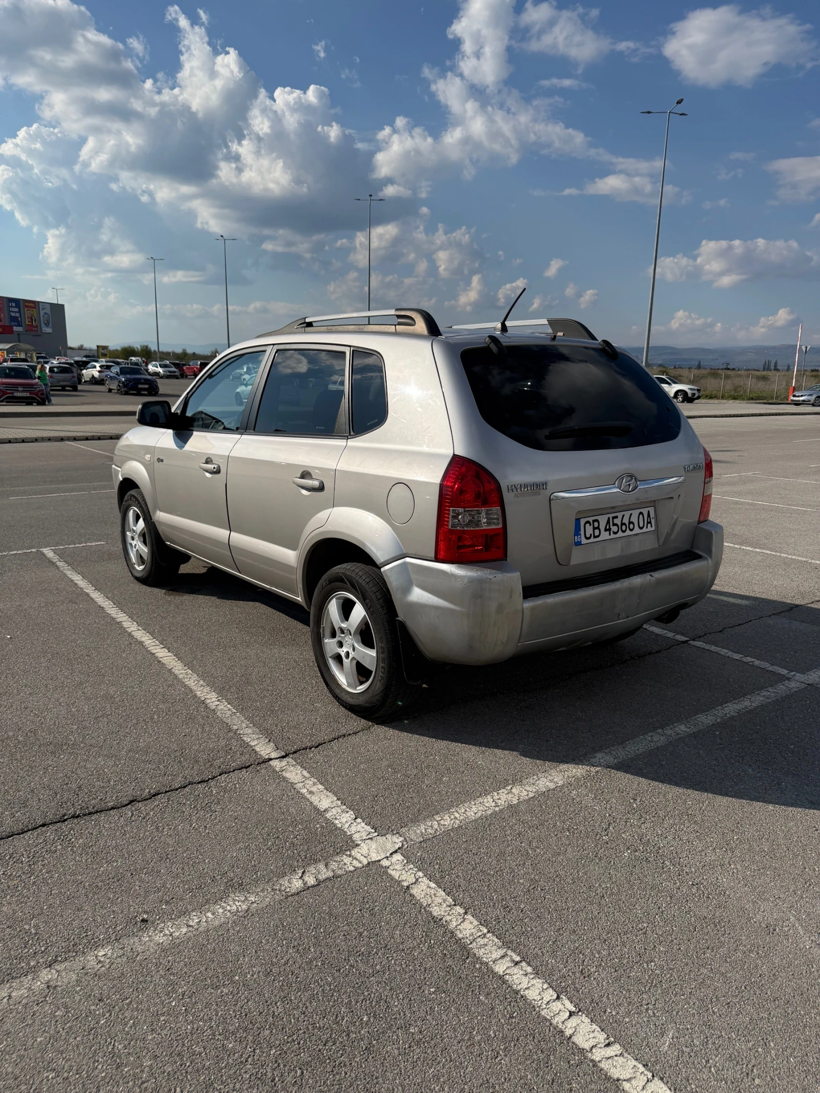 Hyundai Tucson 4x4, снимка 4 - Автомобили и джипове - 54240821