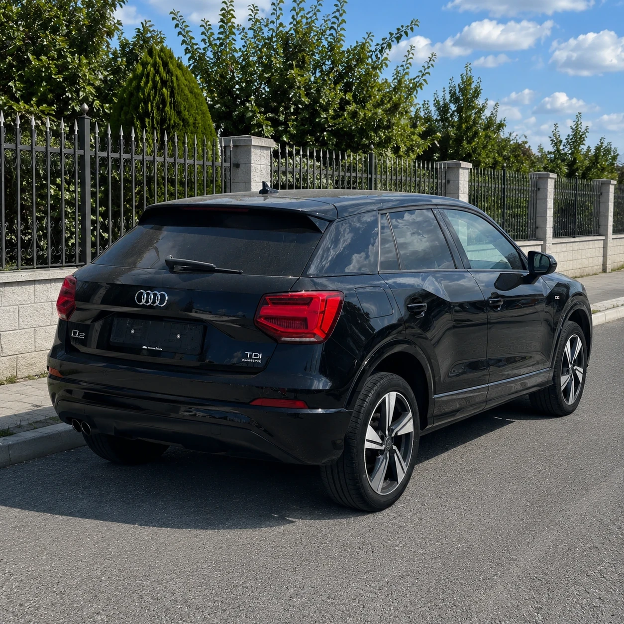 Audi Q2 S Line DFH 2.0tdi, снимка 2 - Автомобили и джипове - 54863207