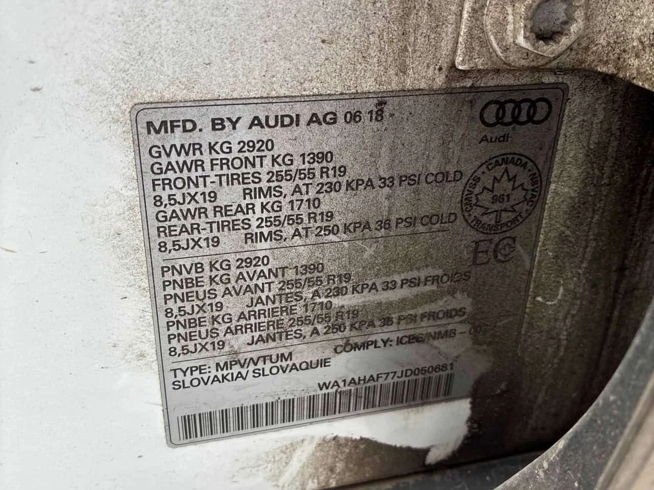 Audi Q7 ПАНОРАМА/ПОДГРЕВ/КЛИП/CARFAX/ФИНАНСИРАНЕ, снимка 10 - Автомобили и джипове - 54974545