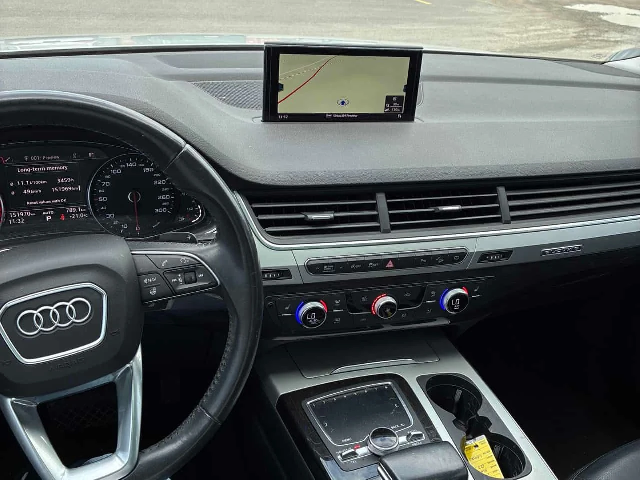 Audi Q7 ПАНОРАМА/ПОДГРЕВ/КЛИП/CARFAX/ФИНАНСИРАНЕ, снимка 9 - Автомобили и джипове - 54974545