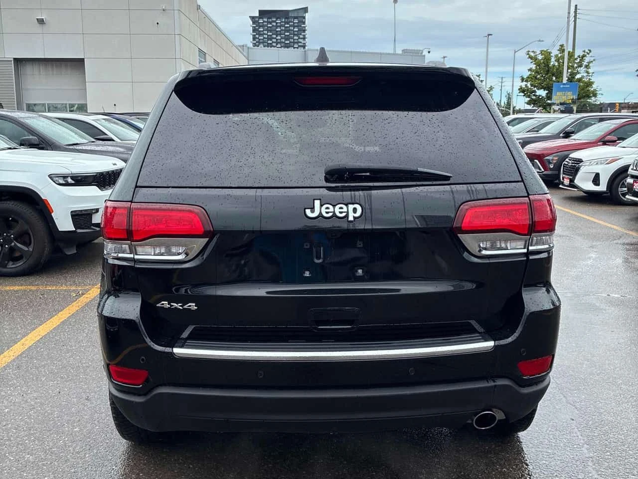 Jeep Grand cherokee LIMITED/CARFAX/Кожа/Подгрев/ФИНАНСИРАНЕ, снимка 4 - Автомобили и джипове - 55013472