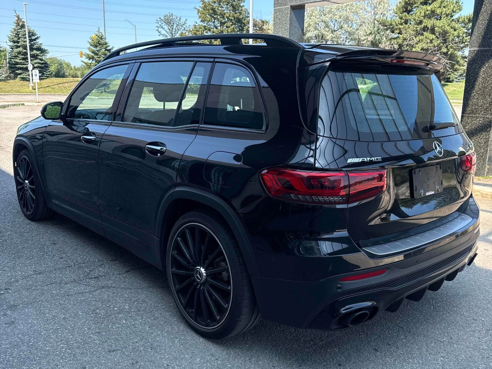 Mercedes-Benz GLB35AMG DISTRONIC* 360* HUD* СЛ.ЛЕНТИ, снимка 7 - Автомобили и джипове - 55572205