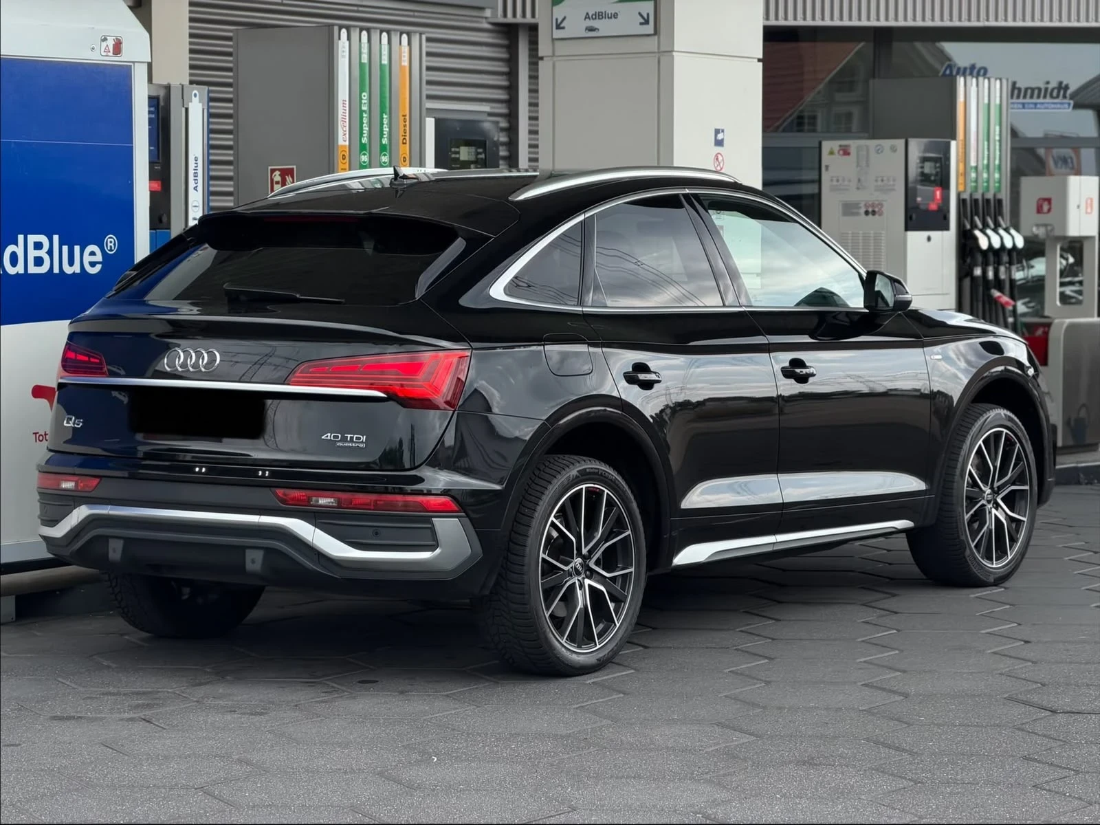 Audi Q5 40 TDI quattro Sportback, снимка 4 - Автомобили и джипове - 55810062