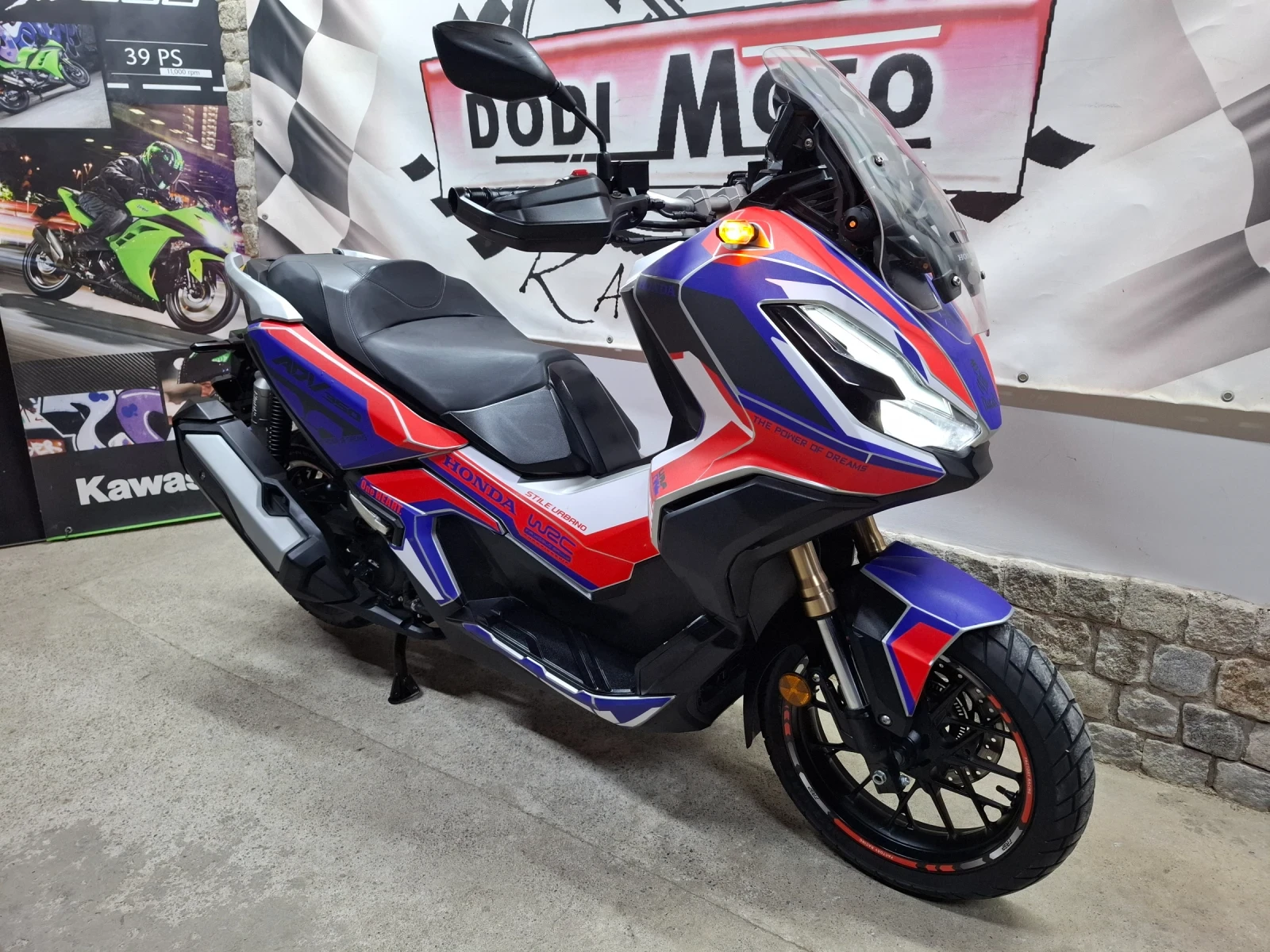 Honda X-ADV 350i / 2 броя* * *  - изображение 10