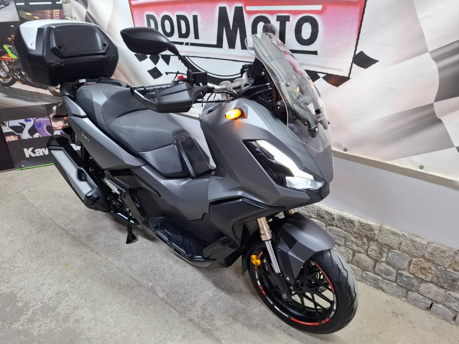 Honda X-ADV 350i / 2 броя* * * , снимка 14 - Мотоциклети и мототехника - 52980081