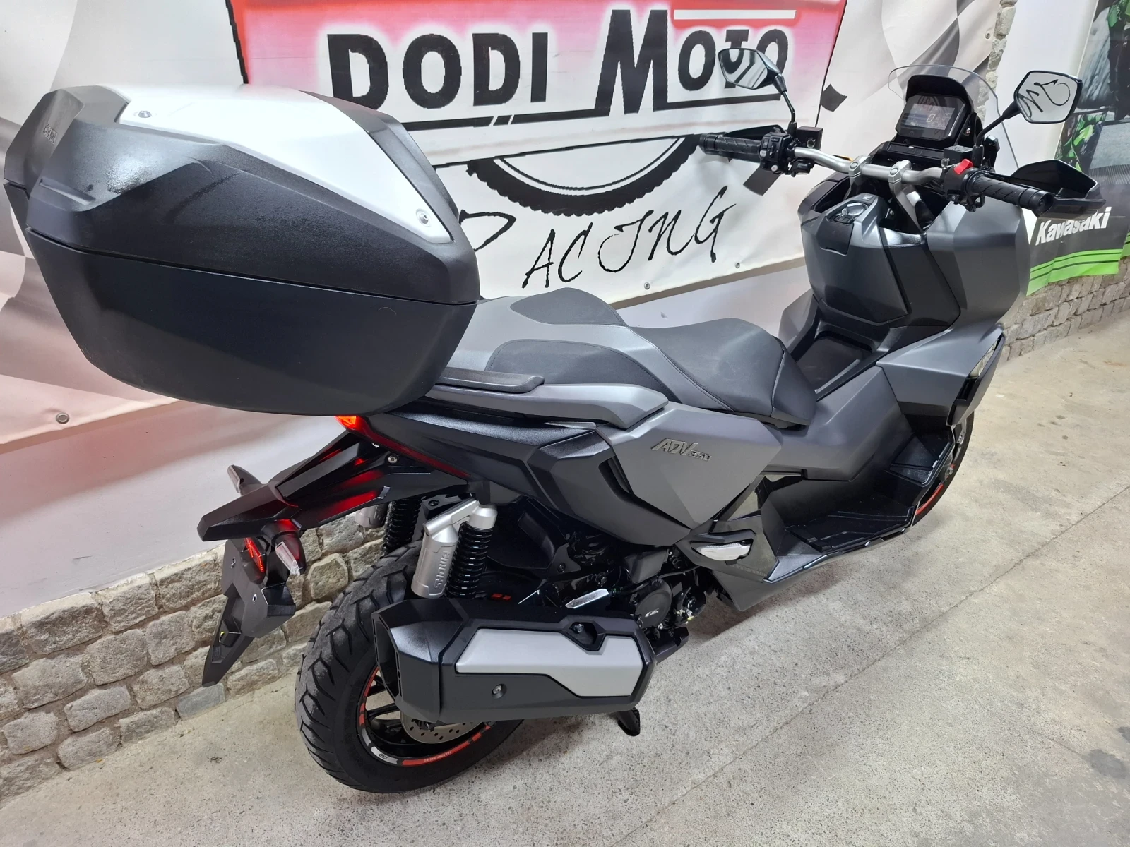 Honda X-ADV 350i / 2 броя* * * , снимка 16 - Мотоциклети и мототехника - 52980081