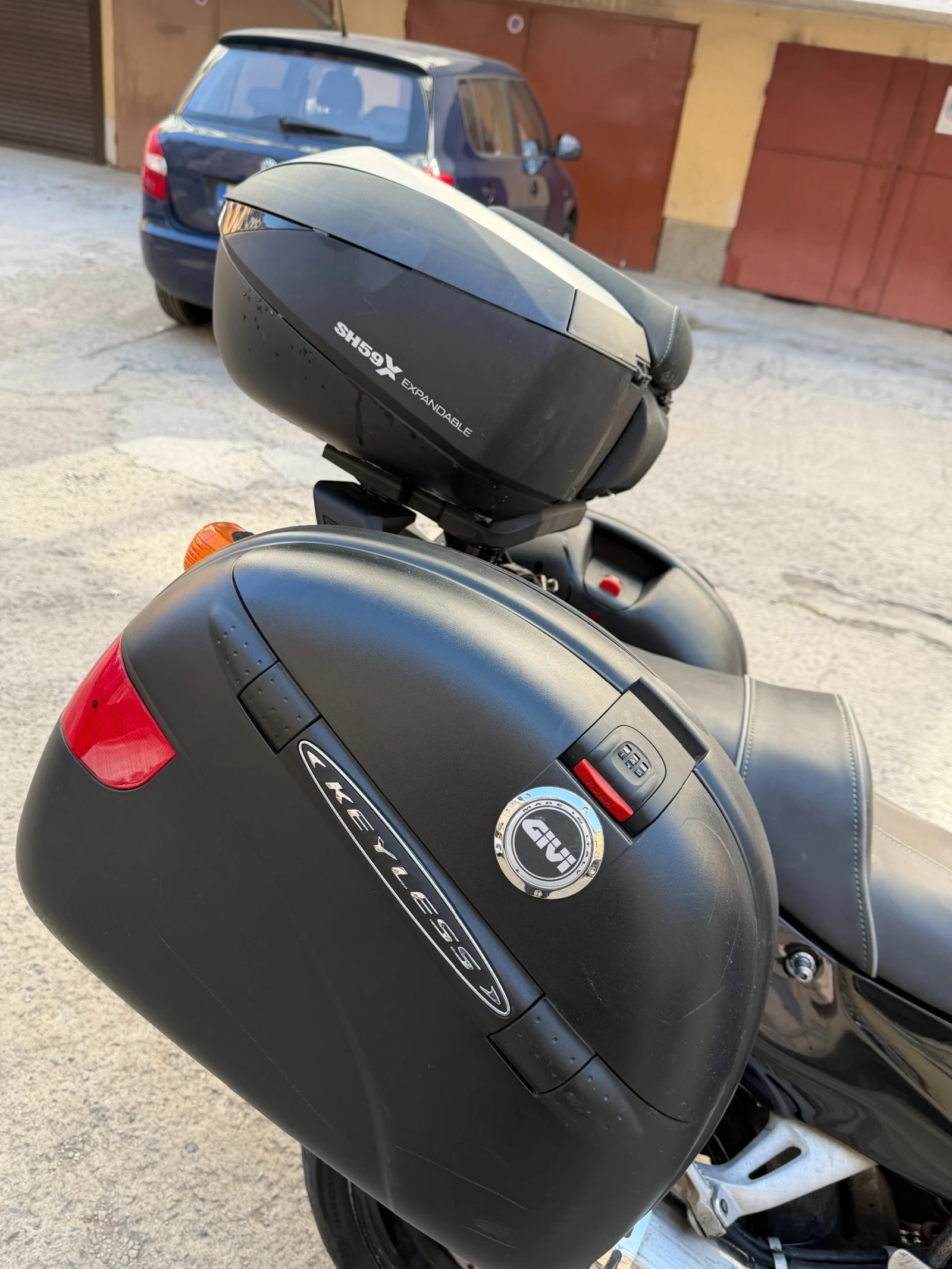 Honda Cbr 1100, снимка 9 - Мотоциклети и мототехника - 56507423