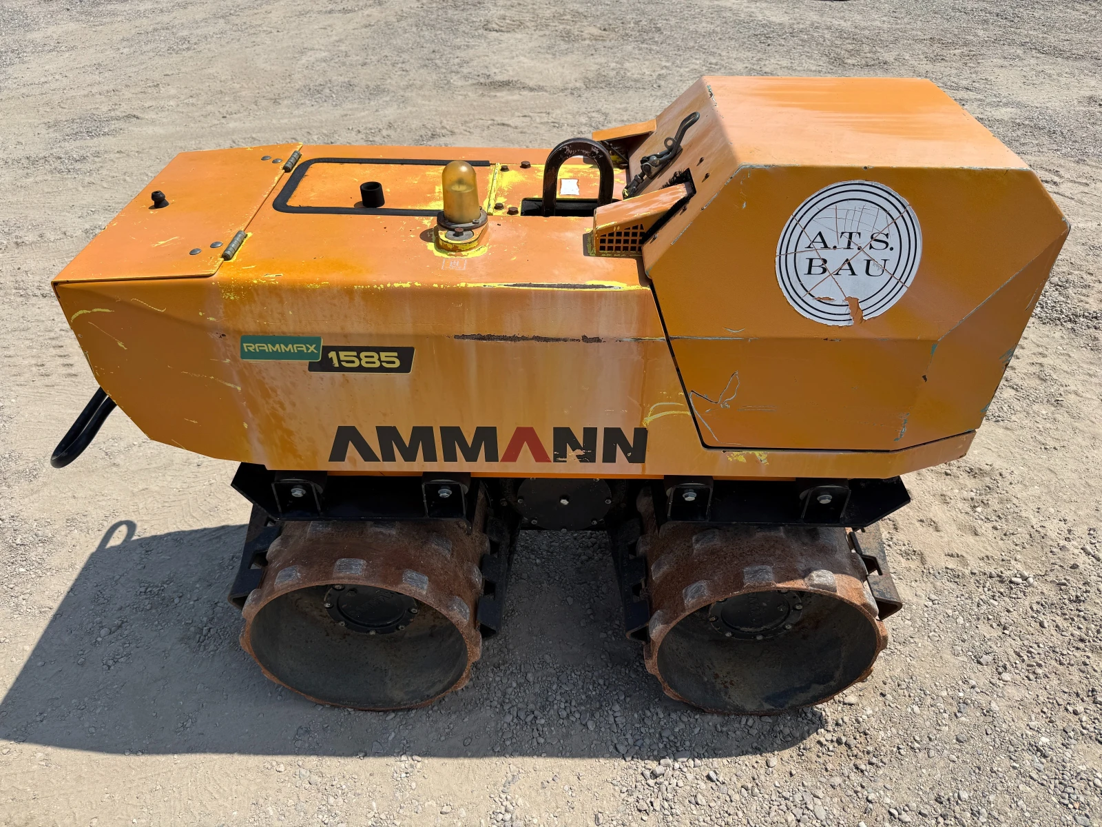 Валяк Ammann RAMMAX 1585-M, снимка 7 - Индустриална техника - 55061835