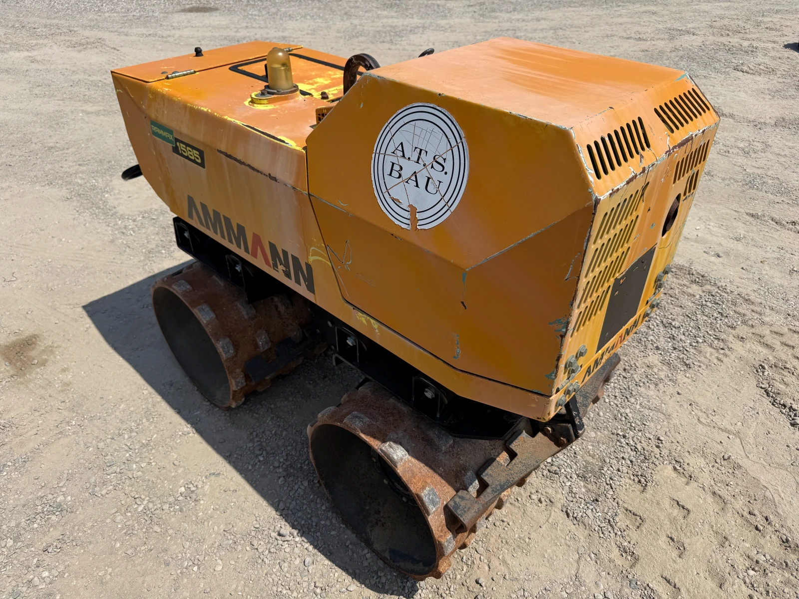 Валяк Ammann RAMMAX 1585-M, снимка 4 - Индустриална техника - 55061835