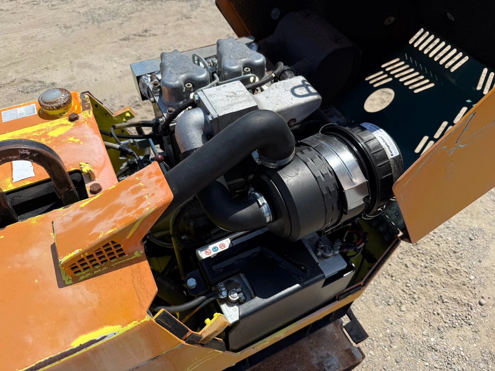 Валяк Ammann RAMMAX 1585-M, снимка 13 - Индустриална техника - 55061835