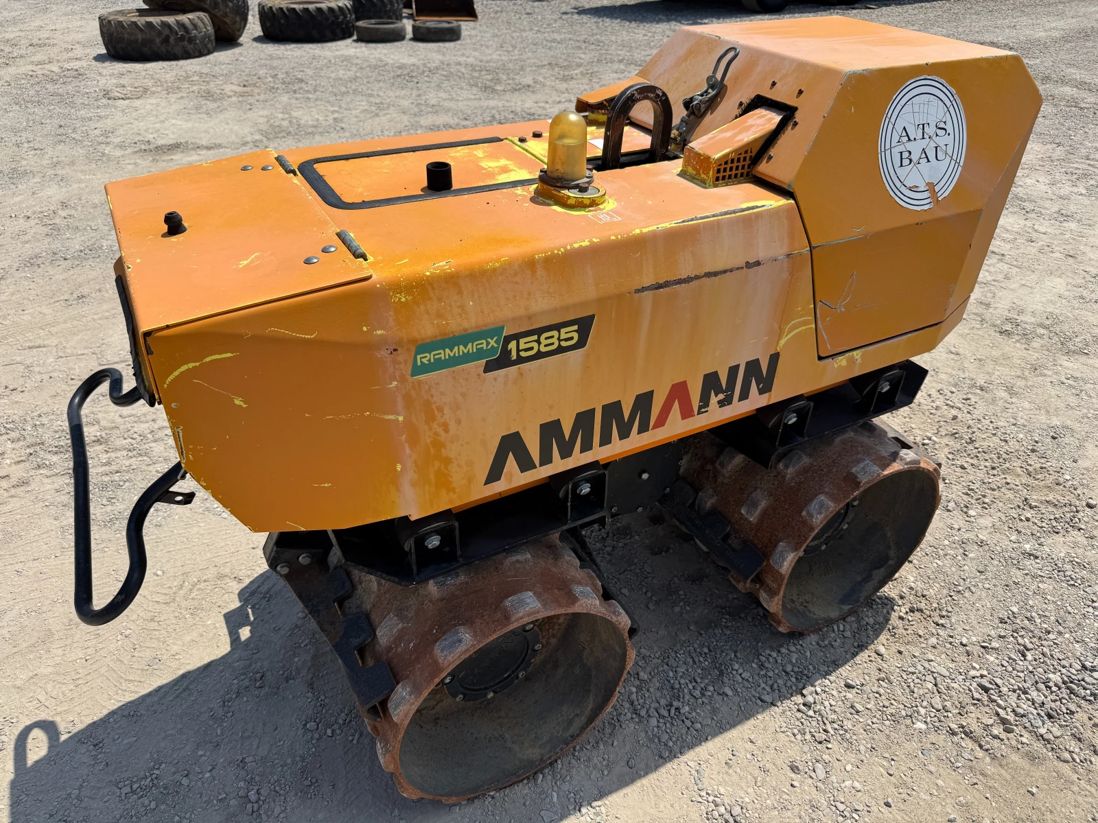 Валяк Ammann RAMMAX 1585-M, снимка 8 - Индустриална техника - 55061835