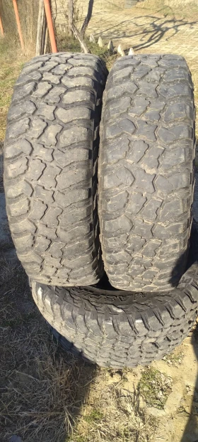 Гуми Всесезонни 245/75R16, снимка 2 - Гуми и джанти - 49105186