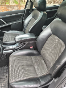 Peugeot 407 - 2100 € / 4107.24 лв. - 19875873 8