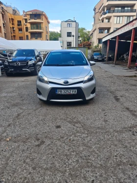 Toyota Yaris HYBRID, НАВИ, КАМЕРА, АВТОМАТ, ПОДГРЕВ, ФУЛ!  | Auto.bg — изображение 5