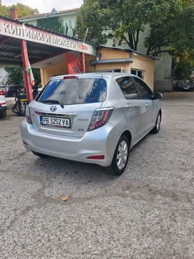 Toyota Yaris HYBRID, НАВИ, КАМЕРА, АВТОМАТ, ПОДГРЕВ, ФУЛ!  | Auto.bg — изображение 7
