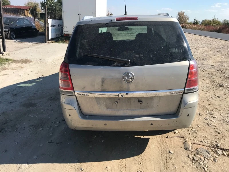 Opel Zafira 1.9 на части, снимка 4 - Автомобили и джипове - 38418785