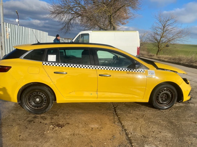 Renault Megane 1.5 DCI, снимка 3 - Автомобили и джипове - 43441033