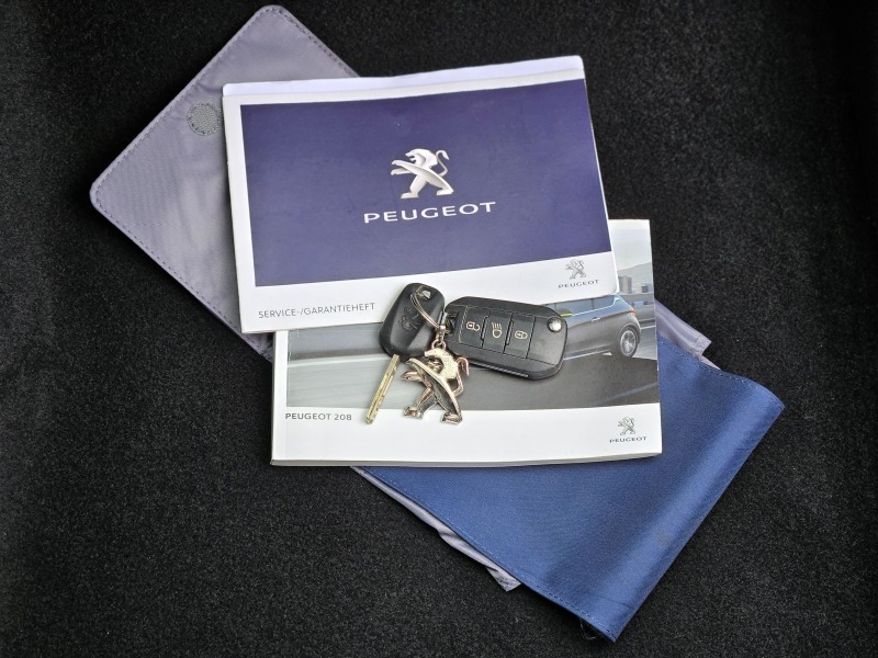 Peugeot 208 1.2i * Allure* , снимка 16 - Автомобили и джипове - 45449255