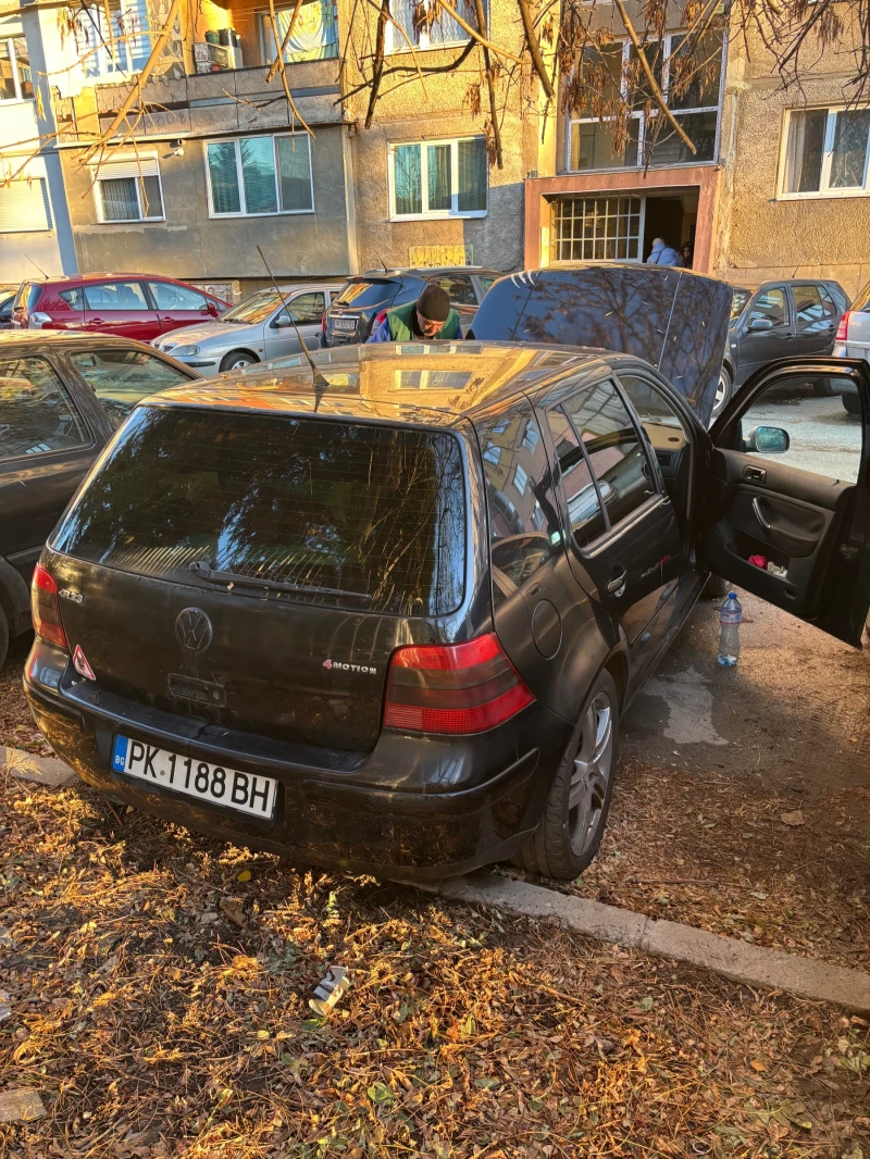 VW Golf 2300, снимка 13 - Автомобили и джипове - 48503840