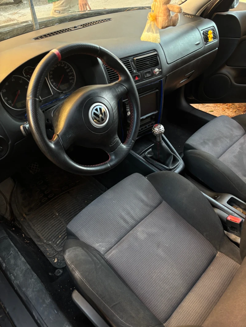 VW Golf 2300, снимка 10 - Автомобили и джипове - 48503840