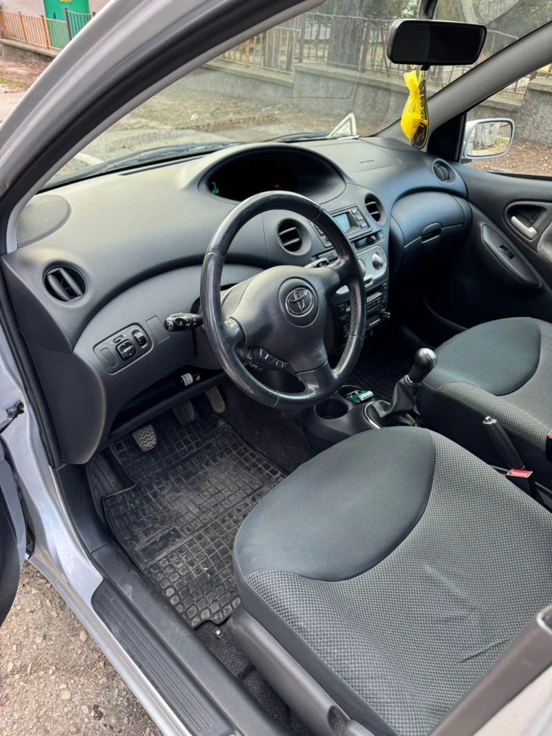 Toyota Yaris, снимка 6 - Автомобили и джипове - 49189130