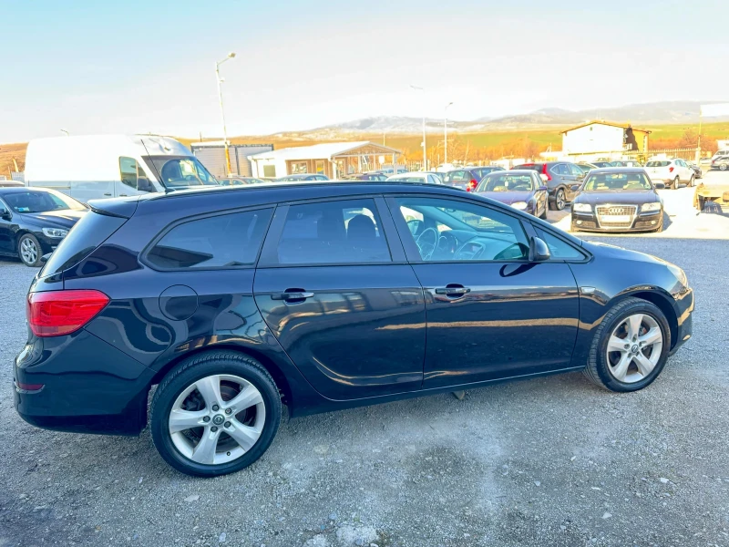 Opel Astra 1.7CDTI/TOP/NEW, снимка 8 - Автомобили и джипове - 49423396