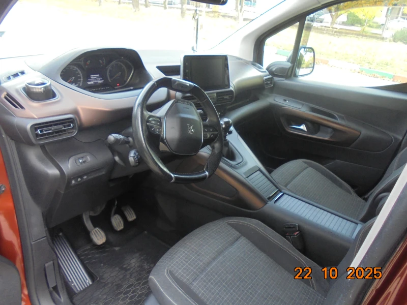 Peugeot Rifter GT, снимка 9 - Автомобили и джипове - 52515109