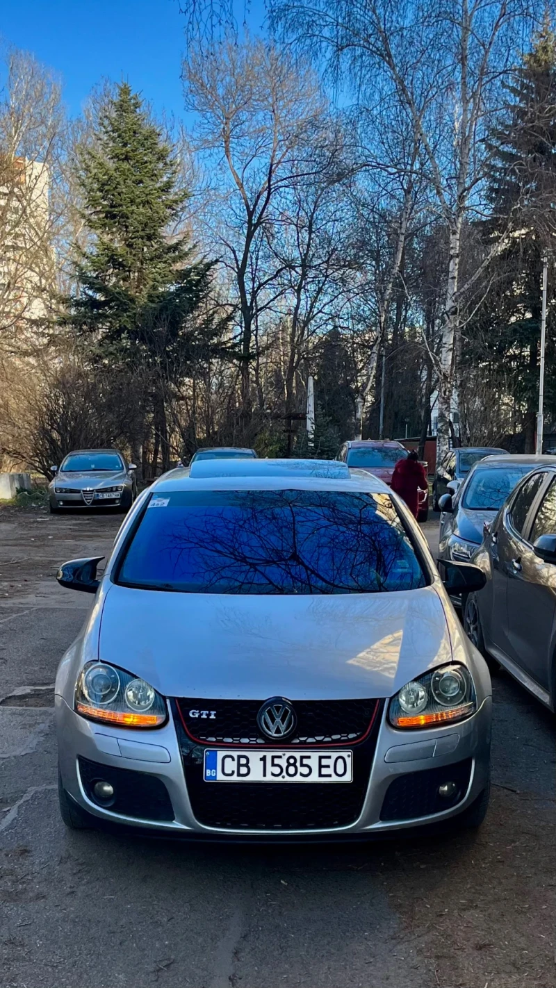VW Golf MK5 Facelift, снимка 6 - Автомобили и джипове - 53464678