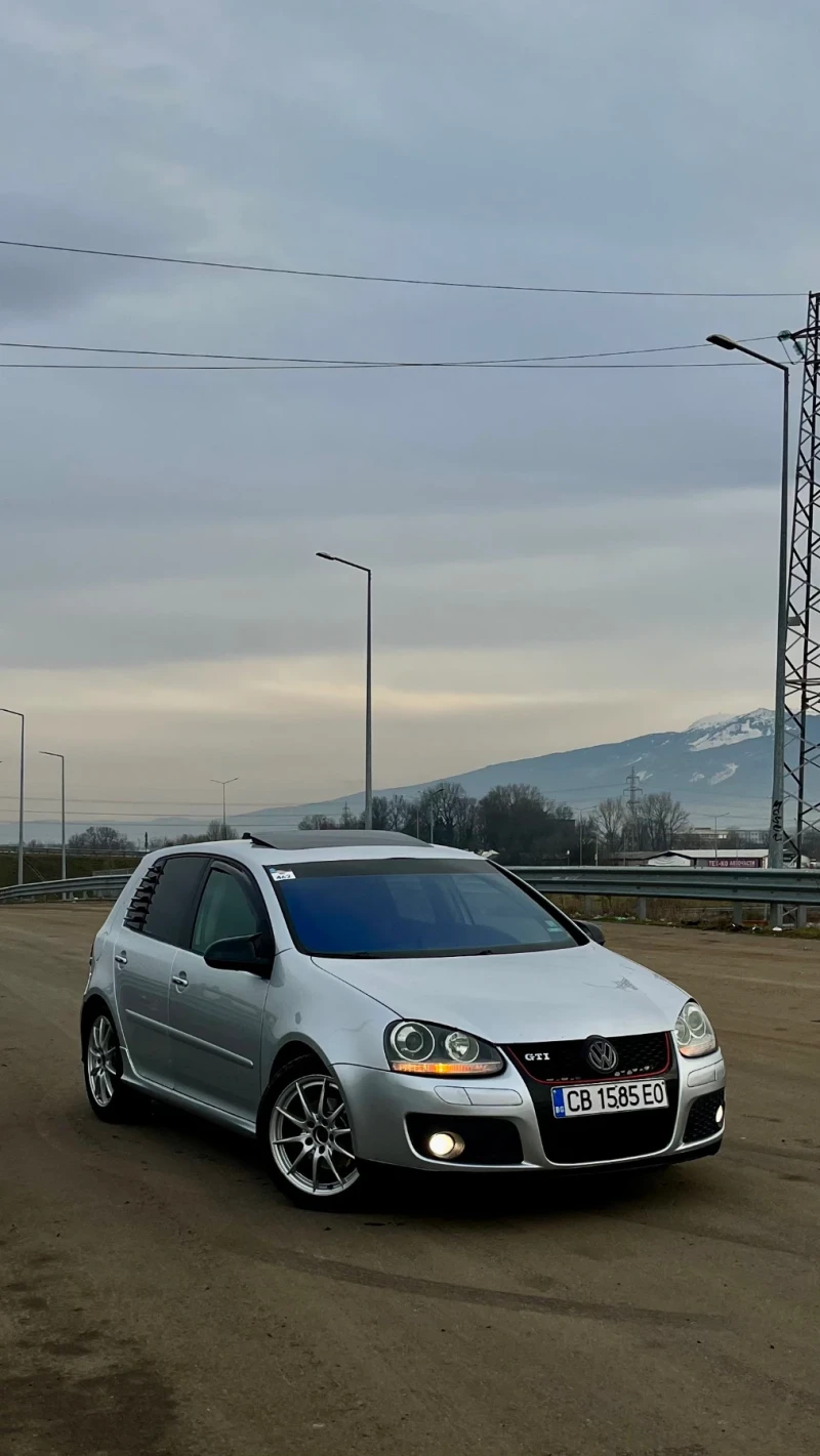 VW Golf MK5 Facelift, снимка 5 - Автомобили и джипове - 53464678