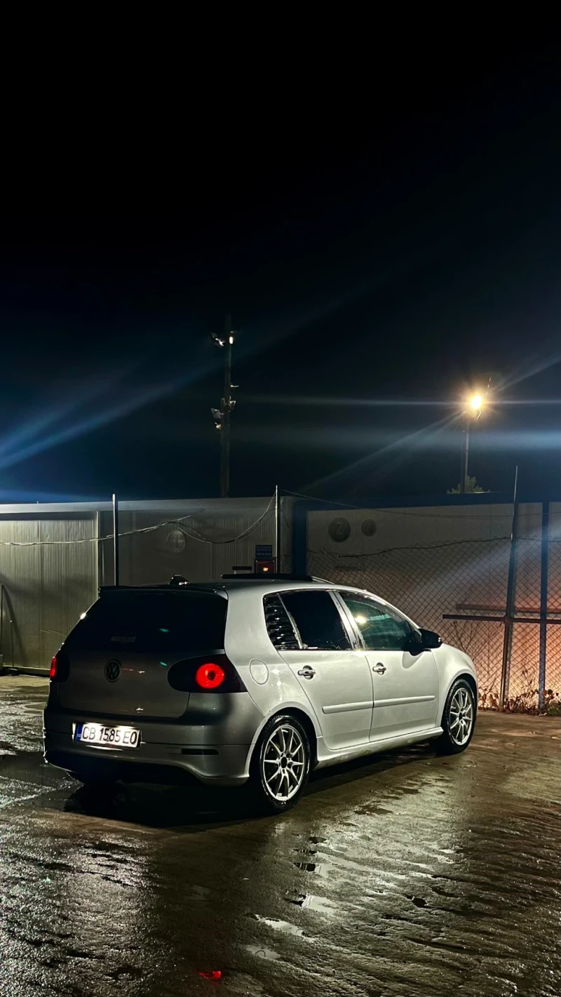 VW Golf MK5 Facelift, снимка 8 - Автомобили и джипове - 53464678