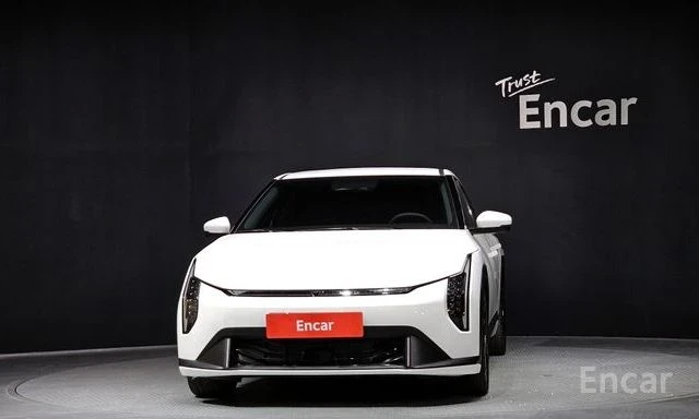 Kia EV4 Long Range 2WDEarth | 360 КАМЕРА | ОБДУХВАНЕ | , снимка 3 - Автомобили и джипове - 54387788