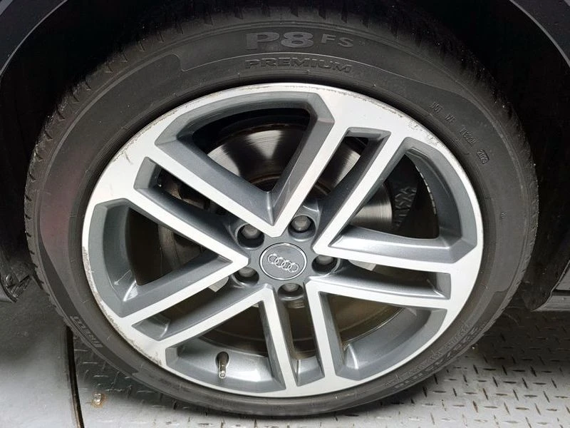 Audi A3 2.0L 40 TFSI 8V / CARFAX, снимка 5 - Автомобили и джипове - 55510005