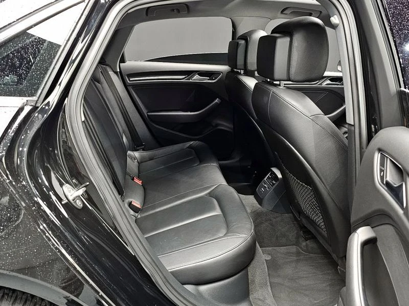 Audi A3 2.0L 40 TFSI 8V / CARFAX, снимка 11 - Автомобили и джипове - 55510005
