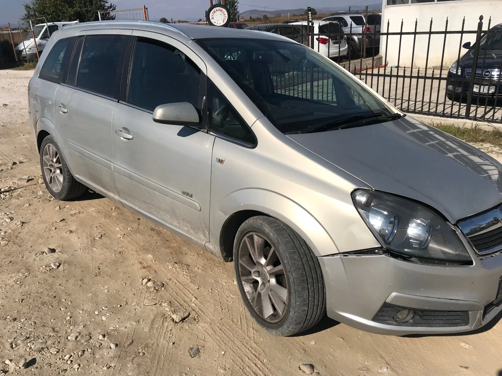 Opel Zafira 1.9 на части - изображение 3