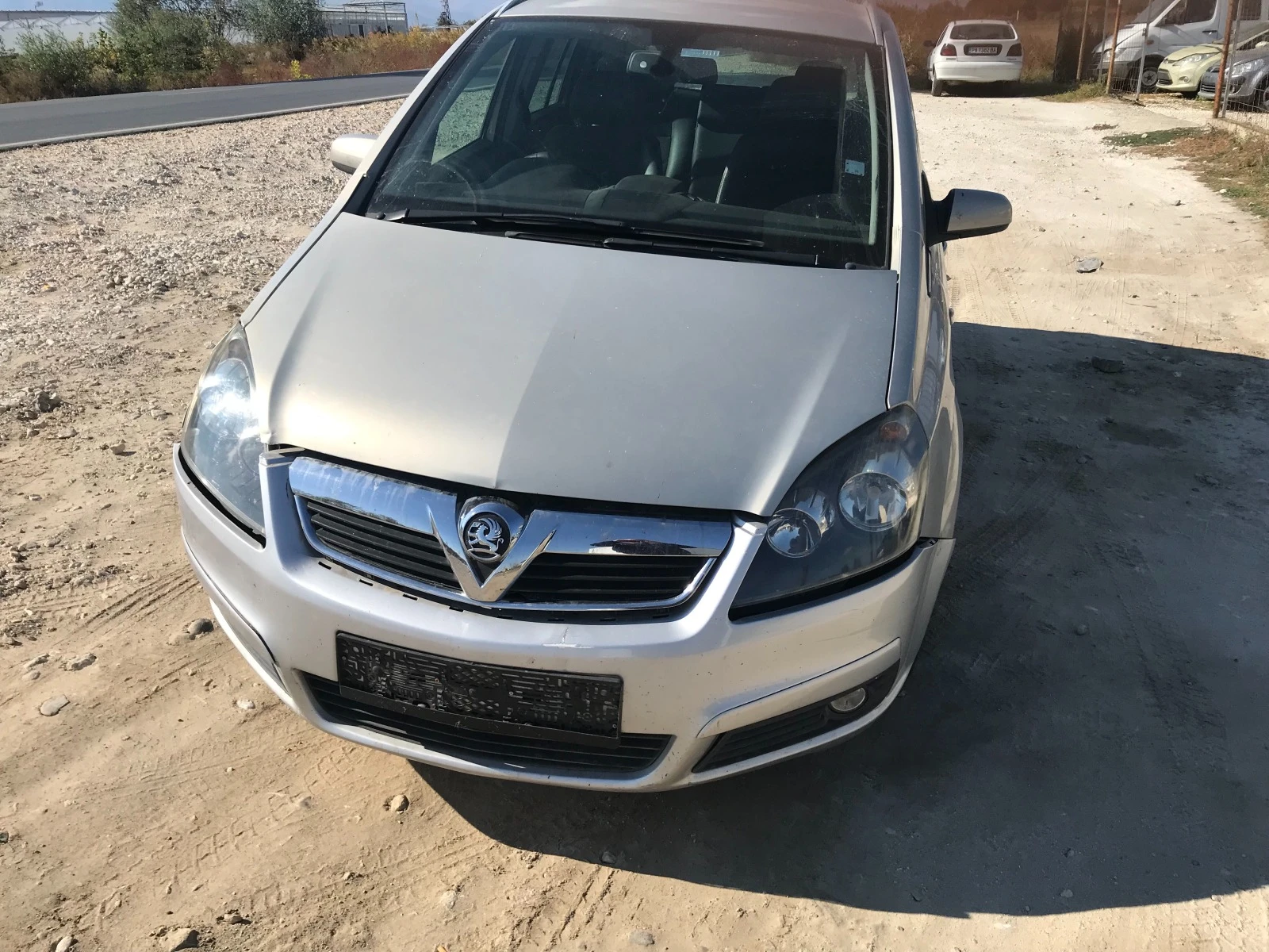 Opel Zafira 1.9 на части - [1] 