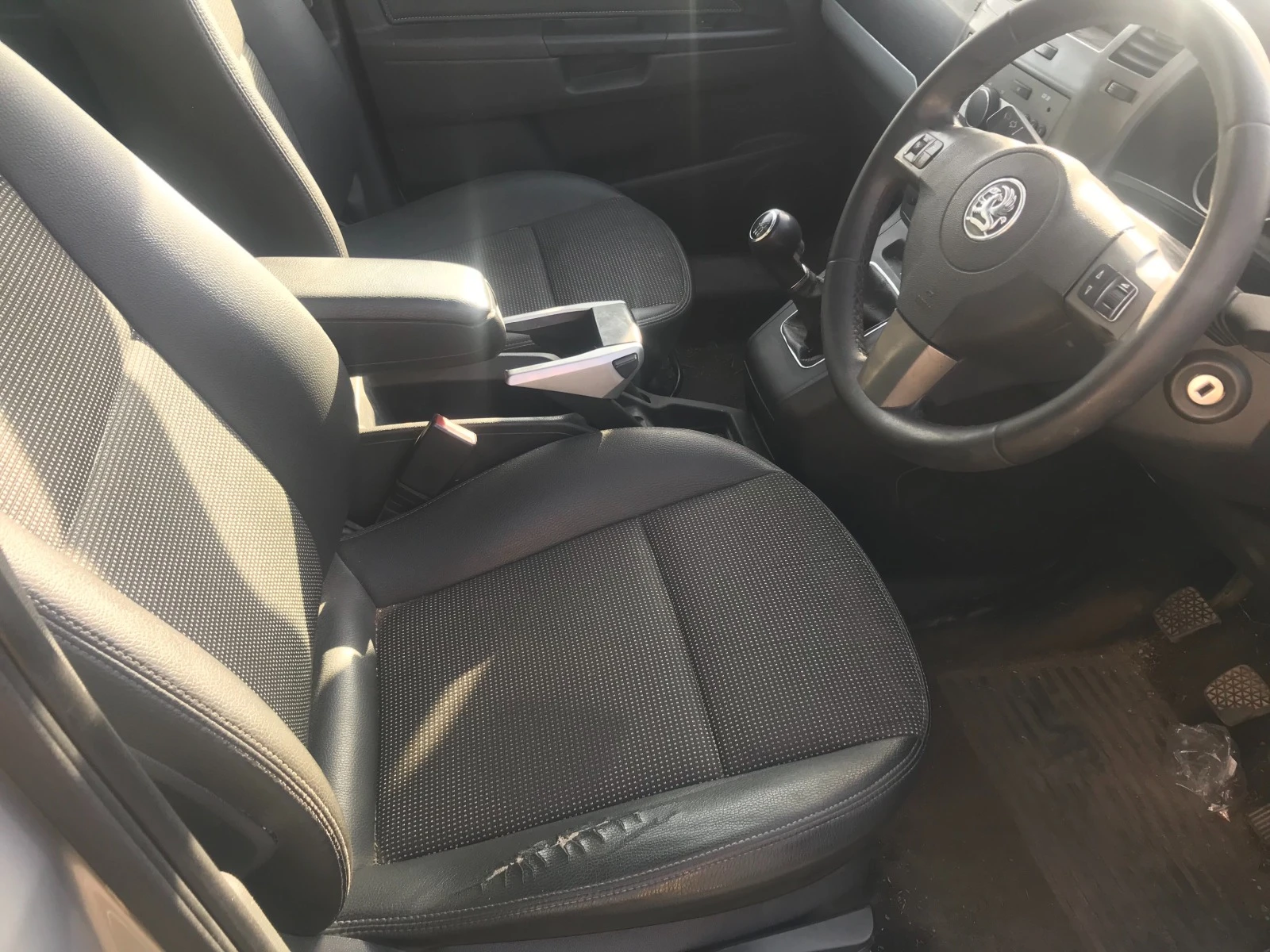 Opel Zafira 1.9 на части - изображение 5